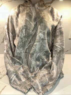 Abercrombie & Fitch Crewneck Hoodie in Beige and Gray Camo